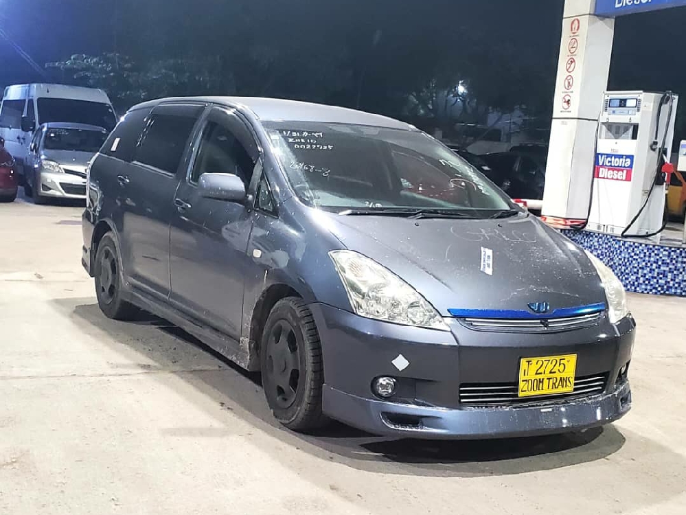 Toyota Wish 7 Seater