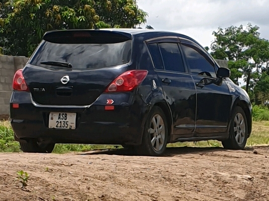Nissan Tiida