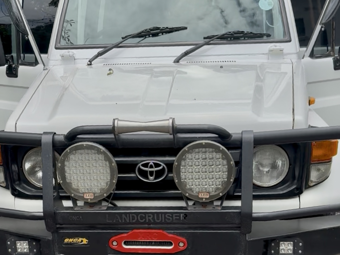 Toyota Land Cruiser