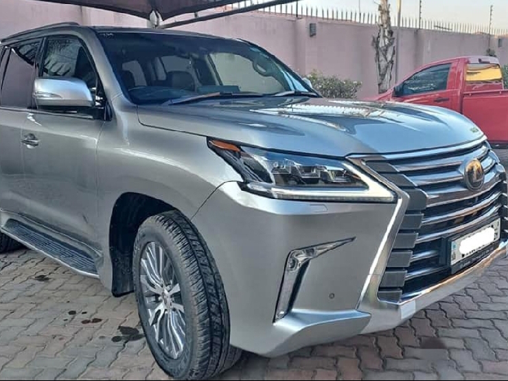 Lexus LX