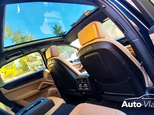 Porsche Cayenne Coupe