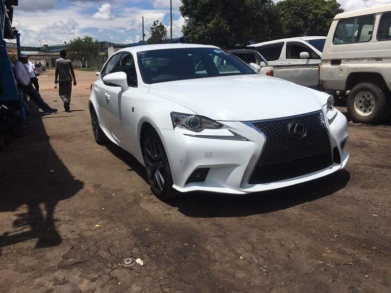 Lexus IS 350