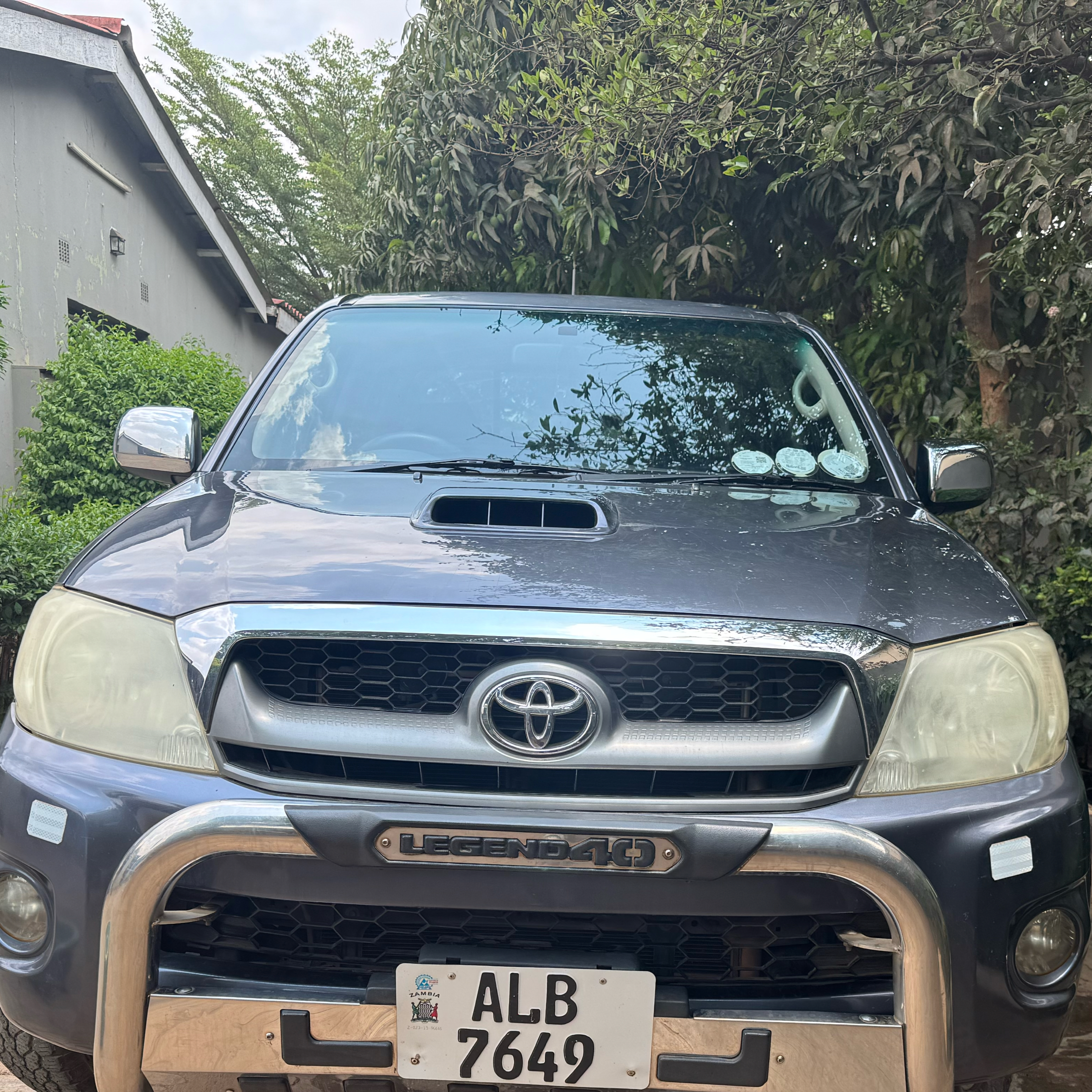 Toyota Hilux Legend 40